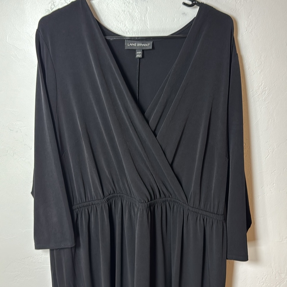 Lane Bryant black 3/4-Sleeve Surplice Fit & Flare Dress 18/20. - Picture 5 of 13